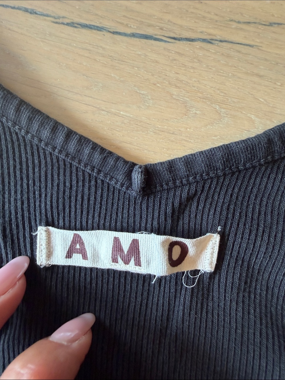 AMO Black V-Neck Ribbed Tank - Picture 3 of 4